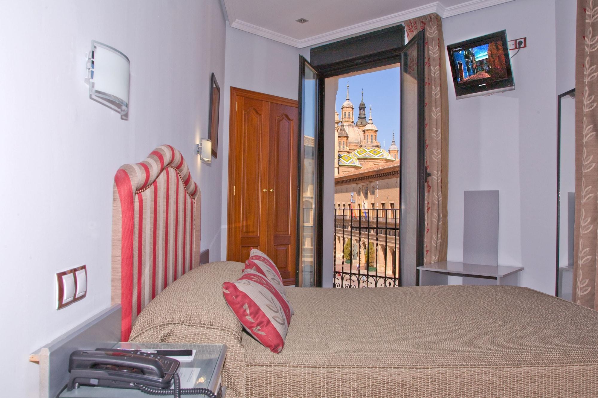 Hotel Tibur Сарагоса Экстерьер фото