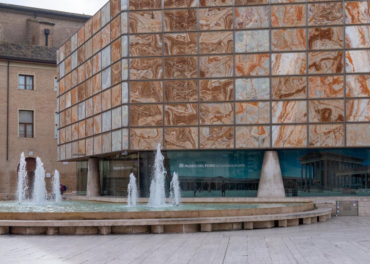 Hotel Tibur Сарагоса Экстерьер фото