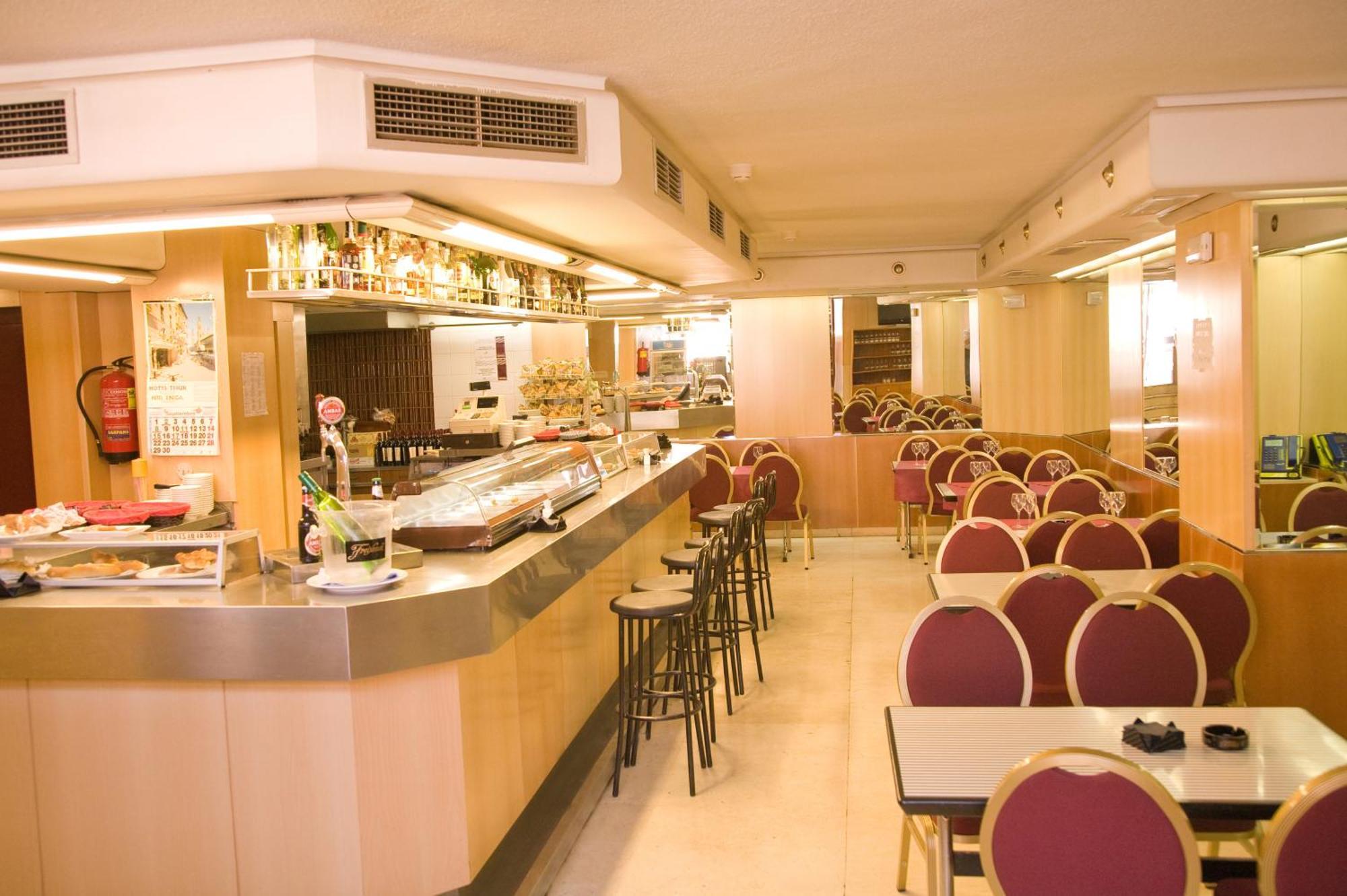 Hotel Tibur Сарагоса Ресторан фото
