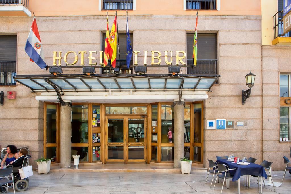 Hotel Tibur Сарагоса Экстерьер фото