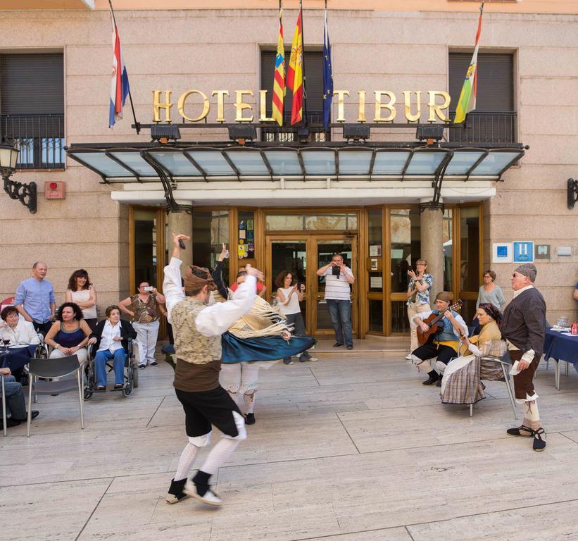 Hotel Tibur Сарагоса Экстерьер фото