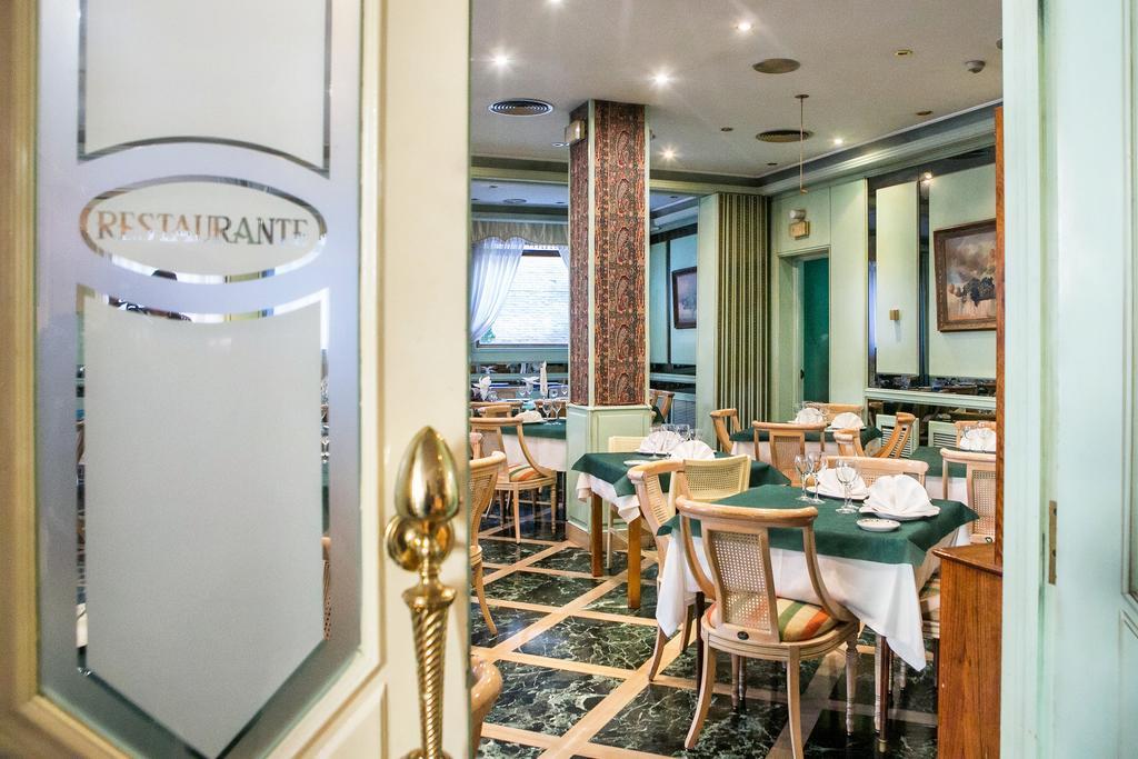 Hotel Tibur Сарагоса Экстерьер фото